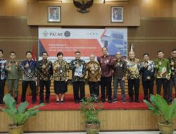 Wawako Lubuklinggau Serahkan Laporan Keuangan Pemkot Lubuklinggau Tahun 2022