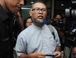 Bambang Widjojanto: Jika Benar Bocorkan Dokumen, Firli Layak Jadi Tersangka