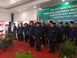 Ketua PWI Sumsel Resmi Lantik Pengurus PWI Muba Periode 2023-2026