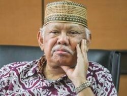 Penghargaan SMSI: Azyumardi Azra Pelopor Pers Merdeka