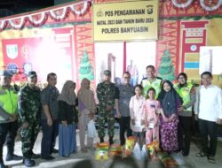Tinjau Pos PAM Nataru Talang Kalapa, Pj Bupati Hani S Rustam Berikan Bantuan