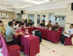 Pj Bupati Hani Syopiar Rustam Rapat Konsolidasi Bersama Komisioner KPU Banyuasin