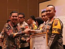 Polda Sumatera Selatan Terima Penghargaan Pelayanan Publik Dari Ombudsman RI.