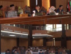 Rapat Paripurna DPRD Agenda LKPJ Walikota 2024 : Penerimaan Siswa Baru yang Adil dan Transparan jadi Perhatian