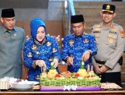 Memperingati HUT Musi Rawas ke 82, Bupati-Wabup, Forkopimda Syukuran Pemotongan Nasi Tumpeng