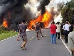 Tabrakan Maut Bus ALS Vs Truk Tangki Minyak, 16 Orang Meninggal 4 Orang Selamat